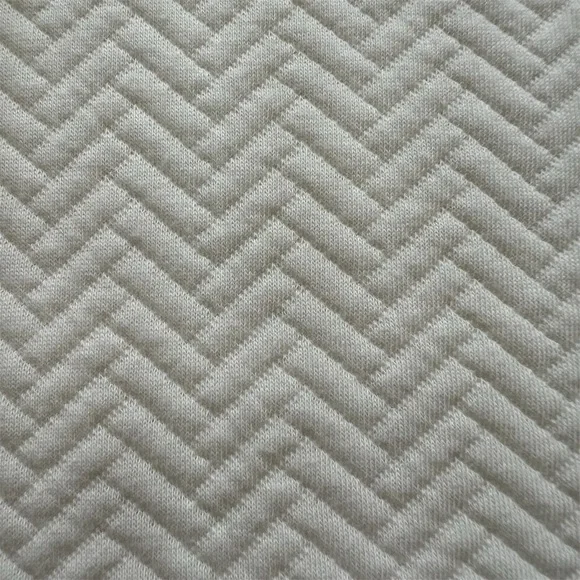 NWT J. Crew Ivory Herringbone Quilted Mock Neck Sweatshirt Small Snap Side - Picture 11 of 16